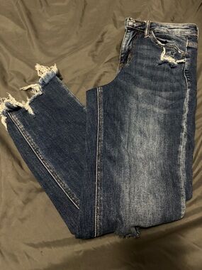 Distressed Dark Blue Cropped Women's Jeans